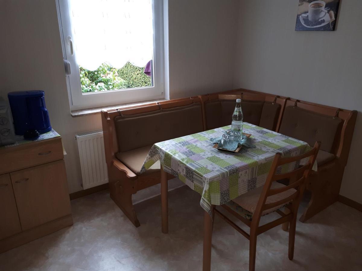 Preisbewusste Ferienwohnung Fuer 2 Personen U. Kleinkind Utarp Екстер'єр фото