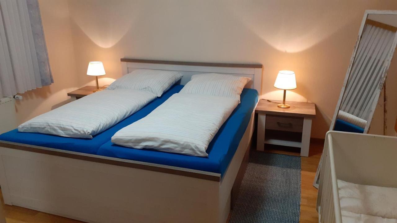 Preisbewusste Ferienwohnung Fuer 2 Personen U. Kleinkind Utarp Екстер'єр фото